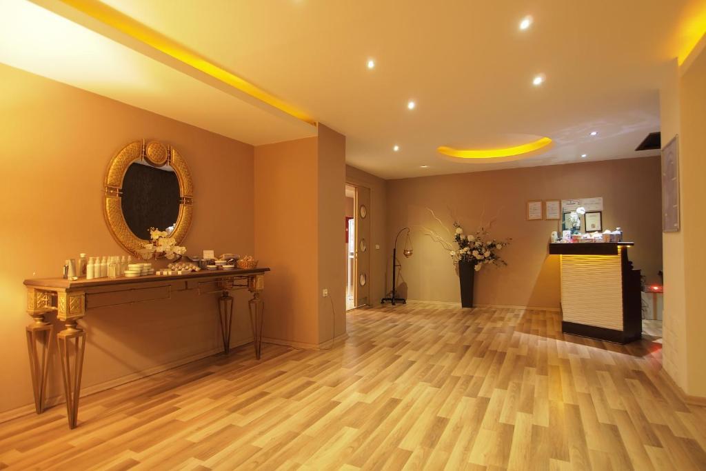 Costa Mare Suites Marmaris Exterior photo